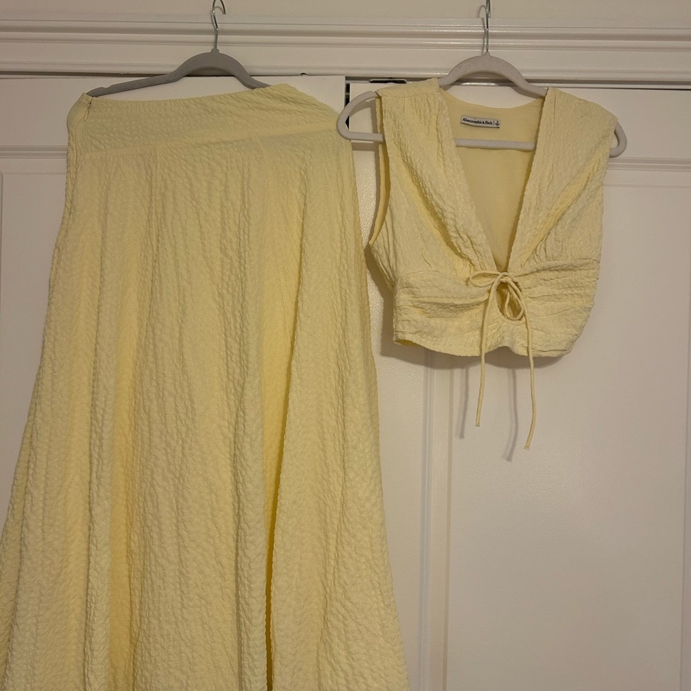 Elegant Cream Skirt by [Brand]
